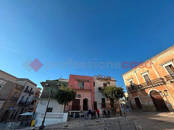 Appartamento trilocale in vendita in Piazza Vittorio Veneto, Faggiano