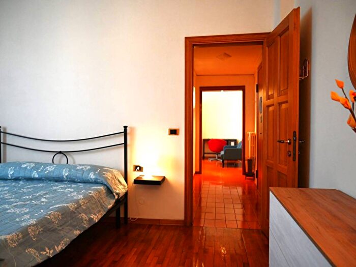 Appartamento trilocale in affitto in Via Giovanni Lanza, Alberti Bellariva, Firenze