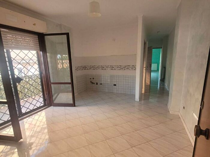 Appartamento trilocale in affitto in Strada di Ponte Lucano, Tivoli Terme, Tivoli