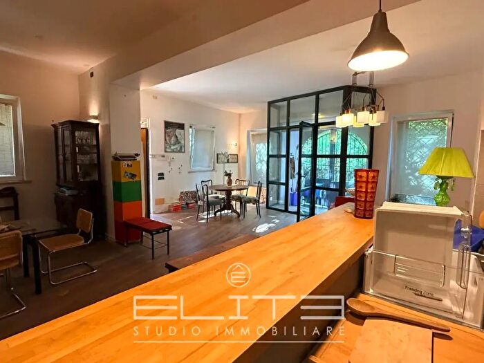 Appartamento trilocale in vendita in Via Giovanbattista Pergolesi, Ancona