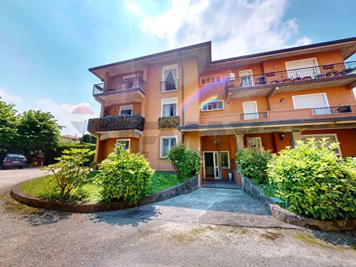 Appartamento bilocale in vendita in Via Case Nuove, Sirmione