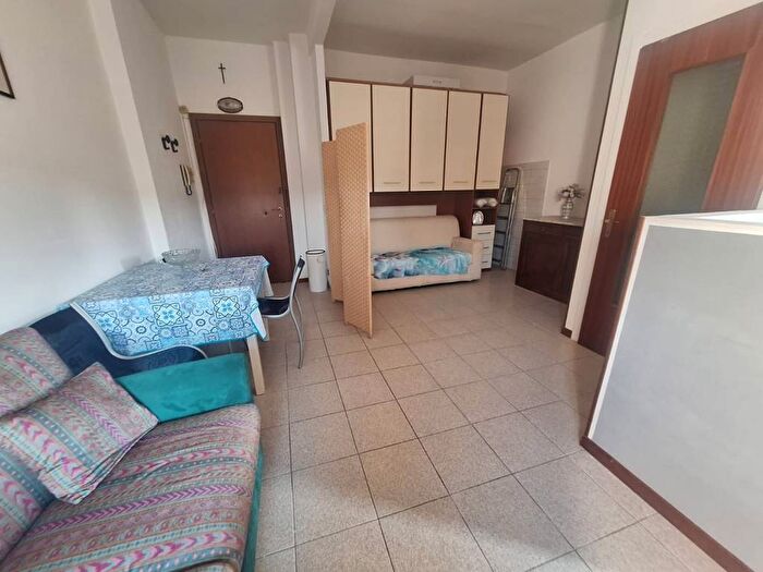 Appartamento monolocale in affitto in Via Aurelia, Cervo