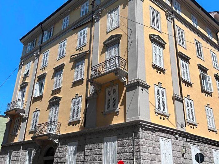 Appartamento monolocale in affitto in Via dei Mirti, Roiano, Trieste