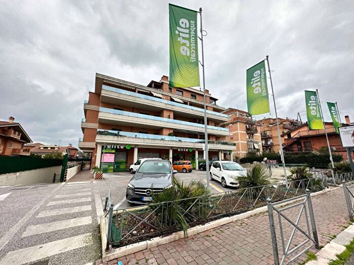 Appartamento bilocale in affitto in via di morena, Ciampino