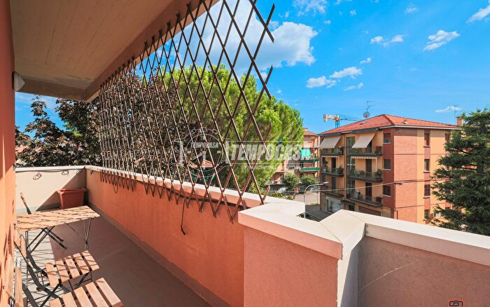 Appartamento con 5 locali in vendita in Via Risorgimento, San Lazzaro Di Savena