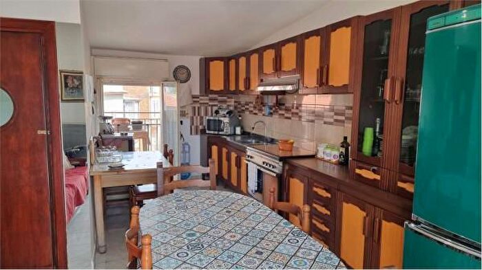 Casa con 6 locali in vendita in Via Umberto, Favara