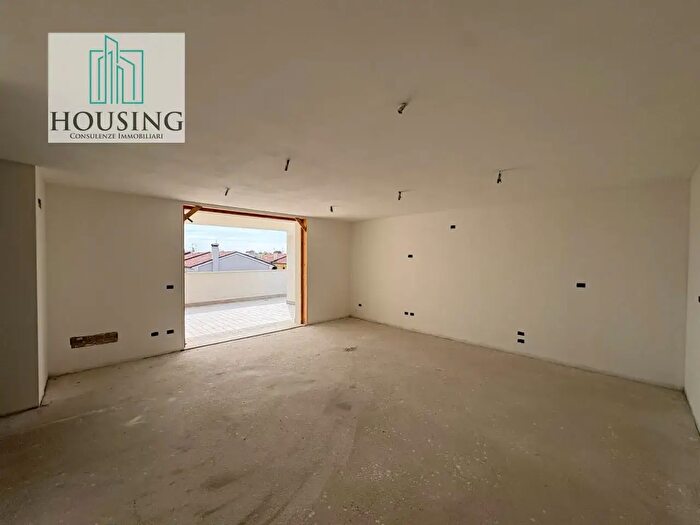 Appartamento quadrilocale in vendita in Via Conselvana, Masera Di Padova