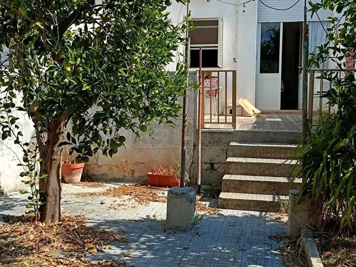 Casa con 5 locali in vendita in Via Vito Circolone, Maglie