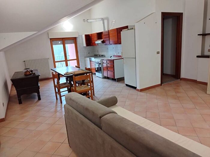 Casa trilocale in affitto in Via Alba Cortemilia, Ricca, Diano dAlba