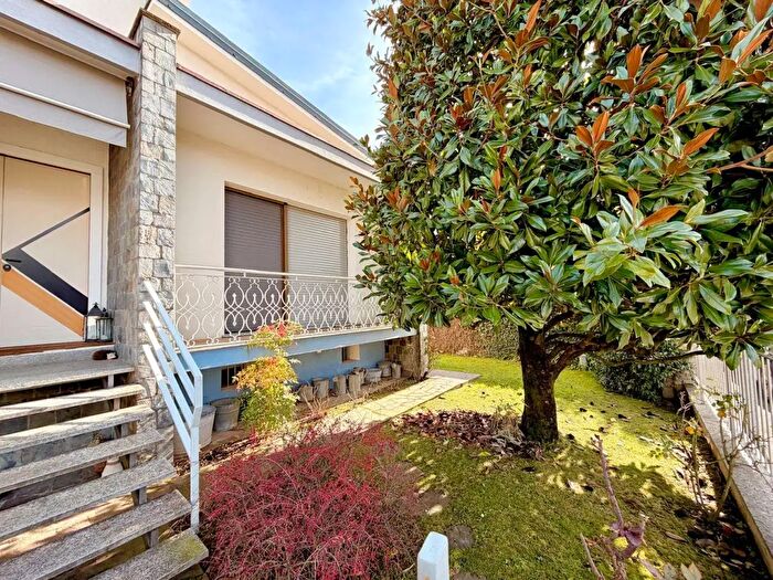 Appartamento con 7 locali in affitto in Voghera