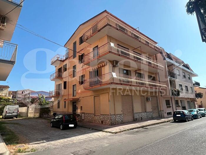 Appartamento quadrilocale in vendita in Via Bari, Amantea