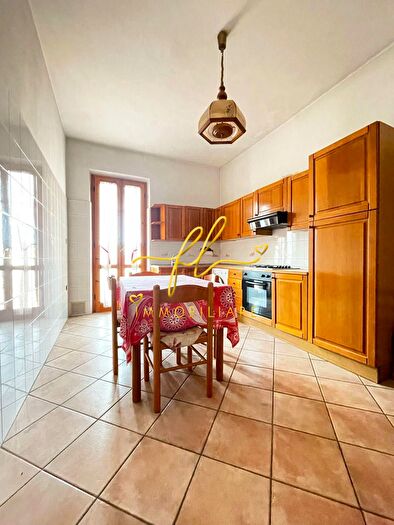 Appartamento trilocale in vendita in Volterra