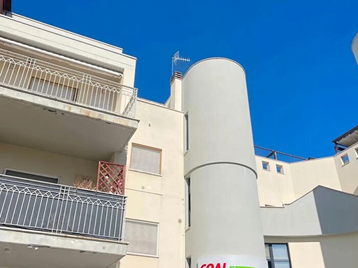 Appartamento trilocale in vendita in Piazza Kolbe, San Benedetto Del Tronto