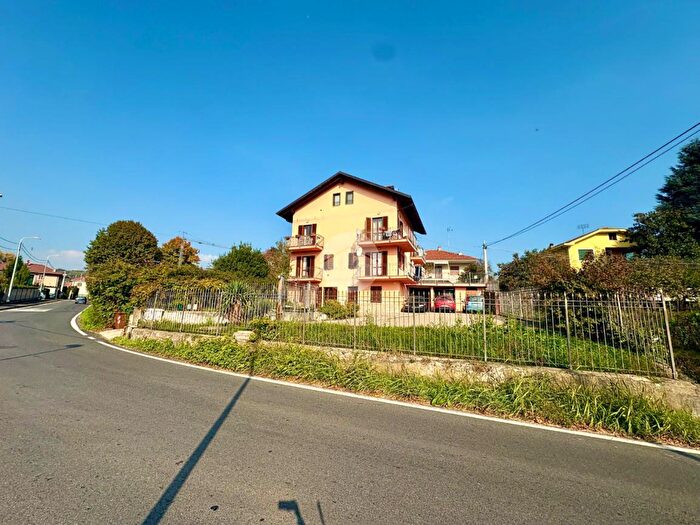 Appartamento trilocale in vendita in Via della Nombarda, Reano