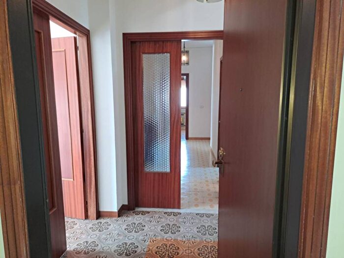 Appartamento con 5 locali in affitto in Via Giacomo Brodolini, Roges, Rende