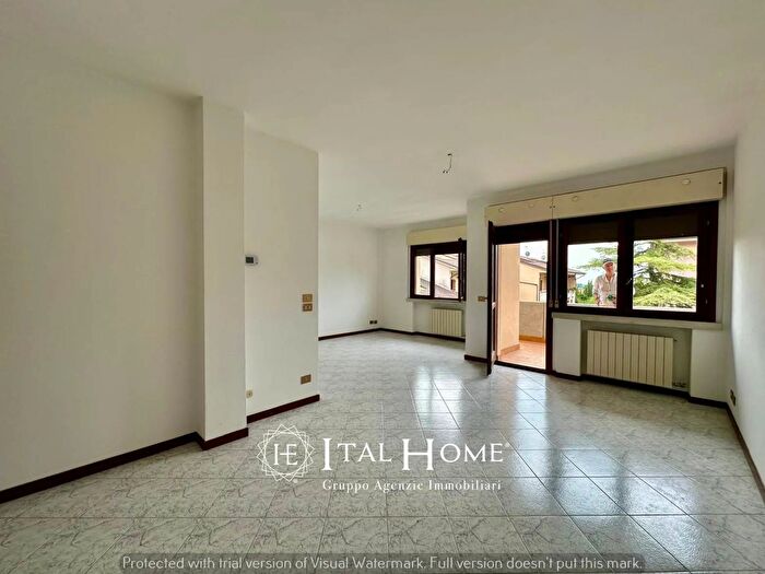 Appartamento quadrilocale in vendita in Via Massimo dAzeglio, Negrar