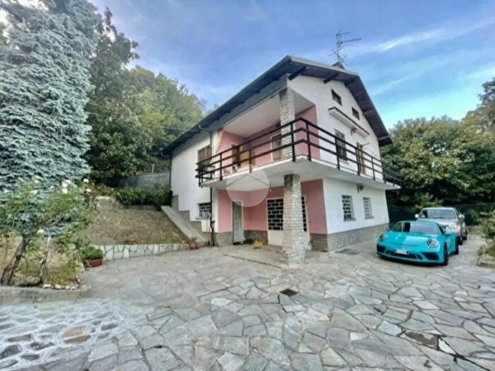 Casa con 5 locali in vendita in Via Celle, Villar Dora