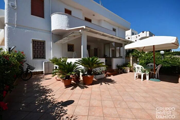 Appartamento bilocale in vendita in Via Messina Brindisi Torre Canne, Fasano