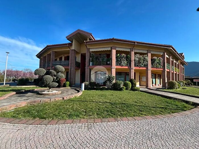 Appartamento quadrilocale in vendita in Piazza Marco Matta, Sangano