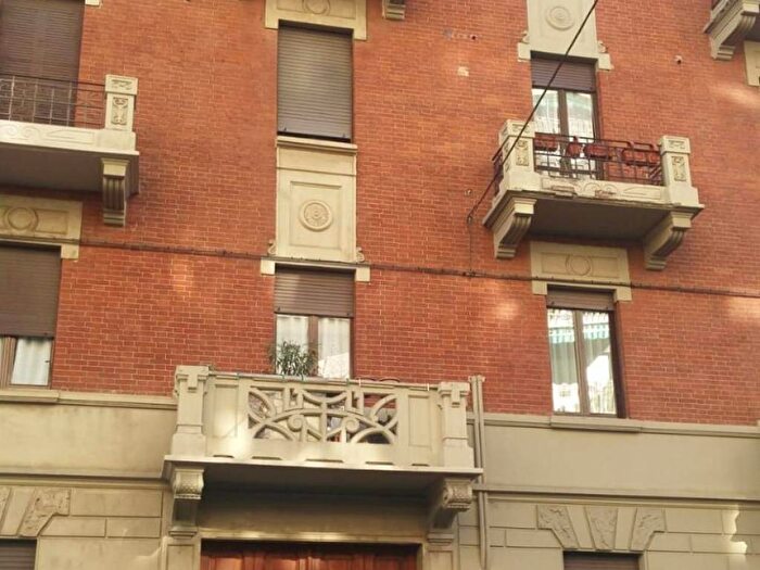 Appartamento quadrilocale in affitto in via Bianzè, Campidoglio, Torino