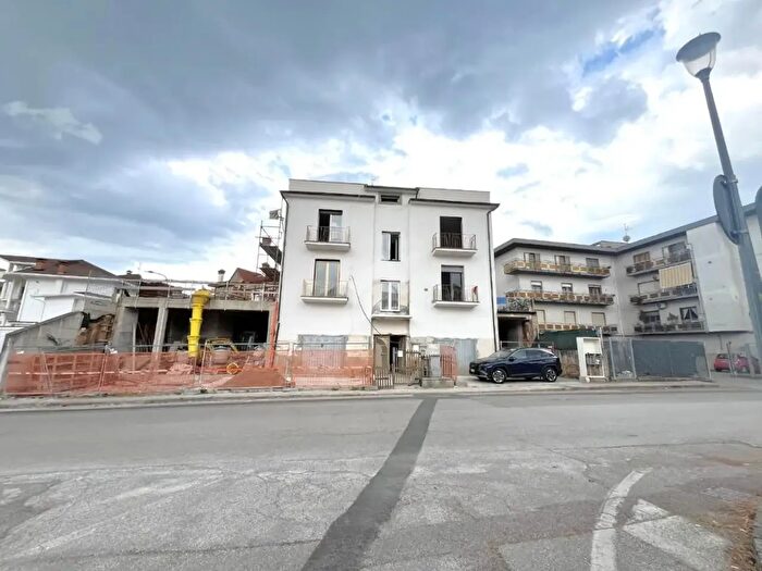 Appartamento trilocale in vendita in Piazza Municipio, San Giorgio Del Sannio
