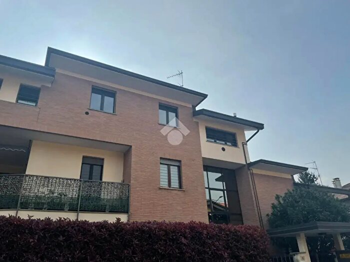 Appartamento bilocale in affitto in Via Ticino, Cardano Al Campo
