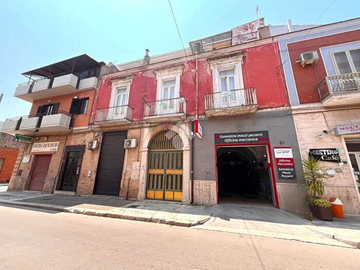 Casa con 5 locali in vendita in Corso Leone Mucci, San Severo