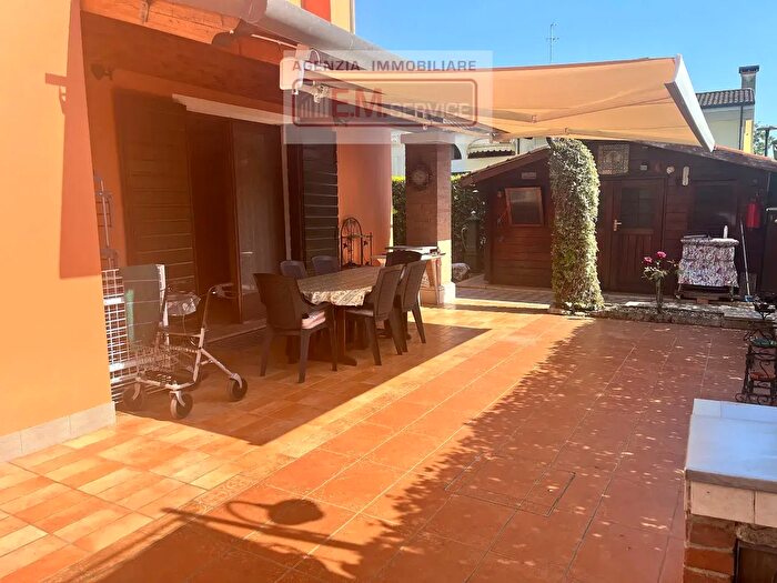 Casa con 5 locali in vendita in Via alle Cave, Casale Sul Sile