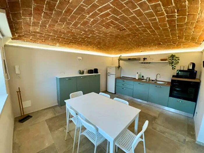 Casa quadrilocale in vendita in Via Settembre, Castagnole Monferrato