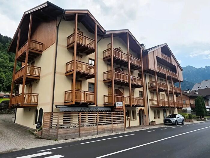Appartamento bilocale in vendita in Via Cismon, Primiero San Martino di Castrozza