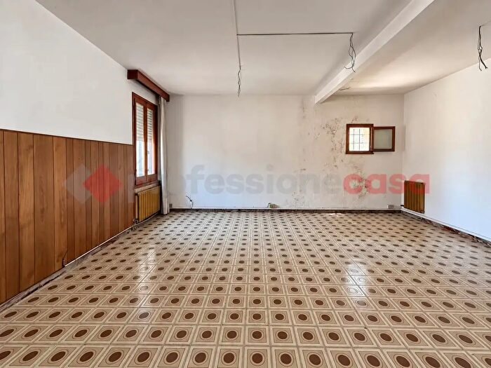 Appartamento trilocale in vendita in Via Cadorna Snc, Monselice