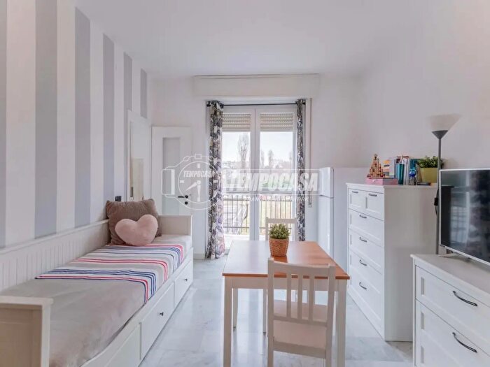 Appartamento monolocale in affitto in Via Trevi, Milano