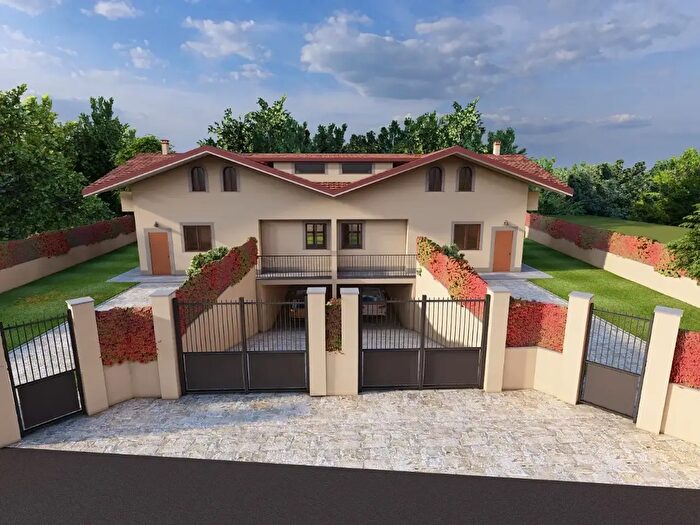 Case in Vendita e in Affitto - 3