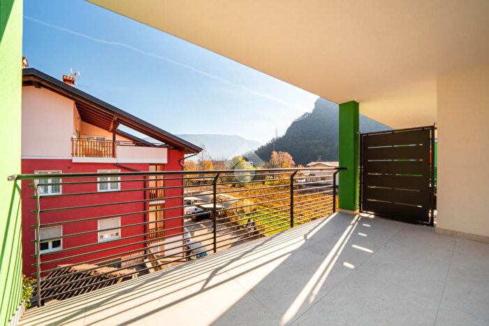 Appartamento quadrilocale in vendita in Via del Garda, Mori