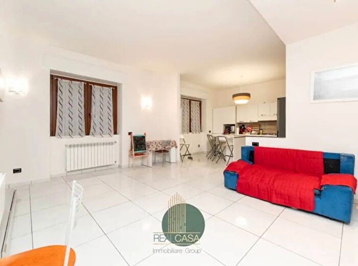 Casa trilocale in vendita in Via Pierluigi da Palestrina Binzago Cesano Maderno Monza And Brianza Lombardia Italia, Cesano Maderno