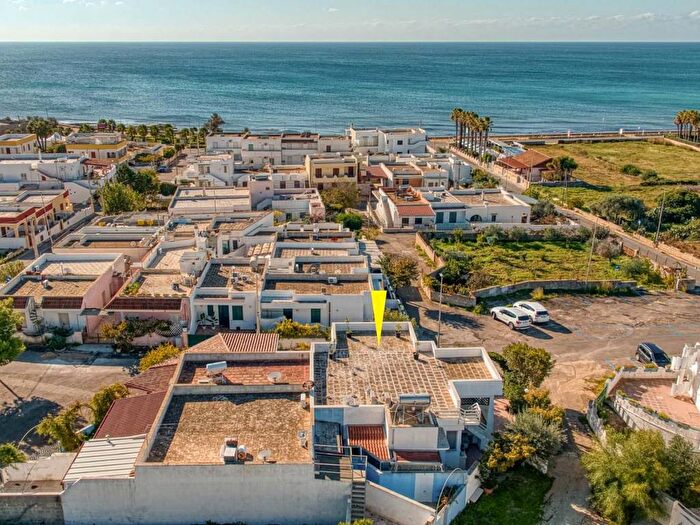 Appartamento trilocale in affitto in Via Fiorilli, Torre Vado, Morciano di Leuca