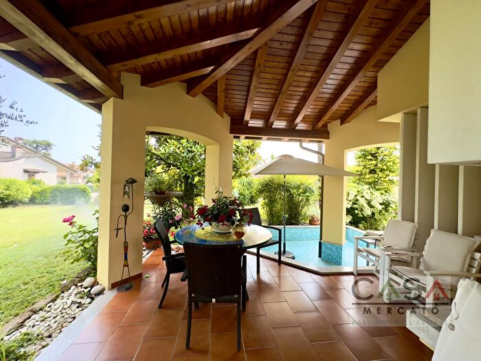 Casa con 6 locali in vendita in Via Pordenone, Cordenons