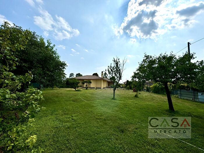 Case in Vendita e in Affitto - 3