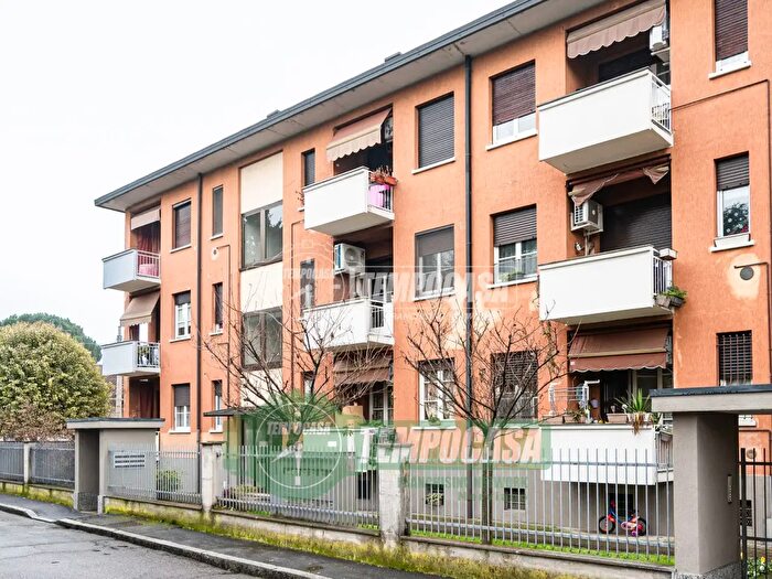 Appartamento trilocale in vendita in Via Leonardo Davinci, Nerviano