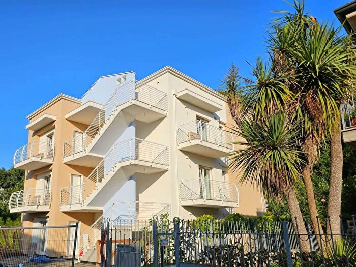 Appartamento trilocale in affitto in molini di tenna, Molini Di Tenna, Fermo