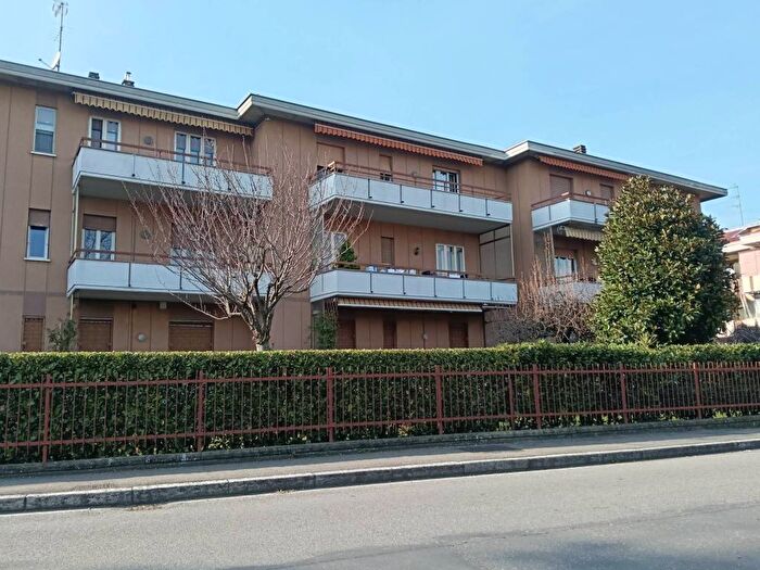 Appartamento trilocale in affitto in Via Ferdinando Bernini, Pablo Prati Bocchi, Parma