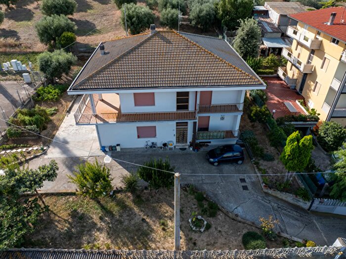 Casa in vendita in Contrada San Salvatore, Roseto Degli Abruzzi