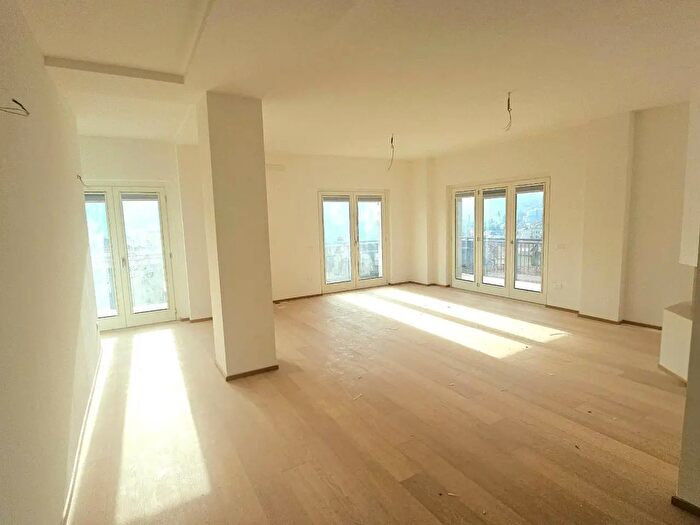 Appartamento con 5 locali in vendita in Bivio Fonte Baiano, Teramo