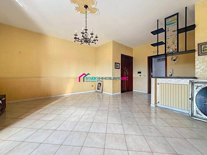 Appartamento quadrilocale in vendita in Via Torre Saviano Napoli, Saviano