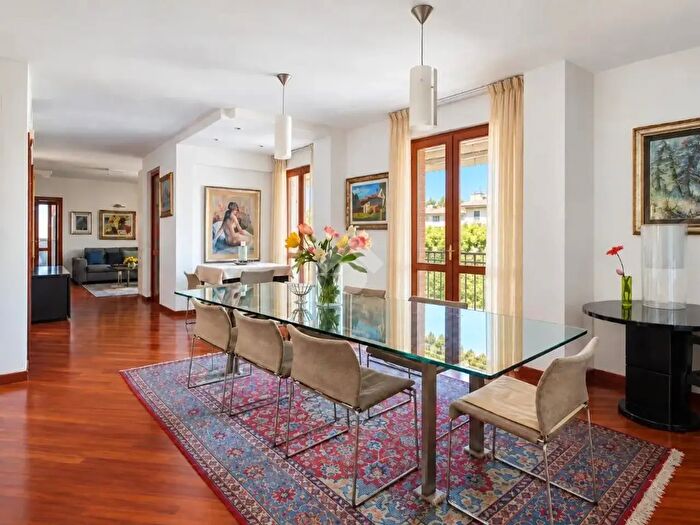 Appartamento con 5 locali in vendita in Via Trieste, Tortoreto