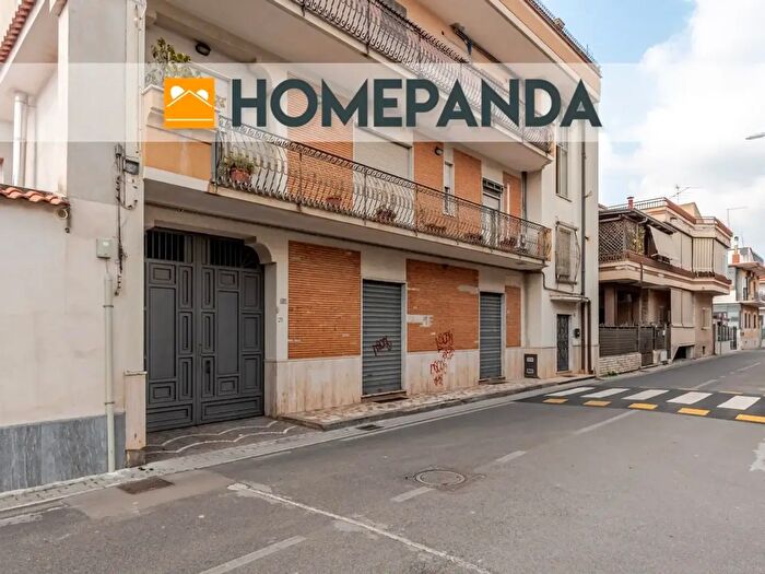 Casa quadrilocale in vendita in Via IV Novembre, Curti