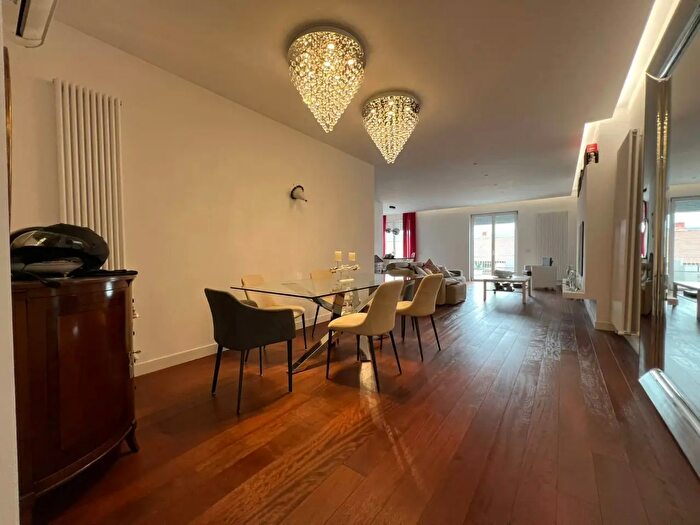 Appartamento quadrilocale in vendita in Corso Trieste, Caserta