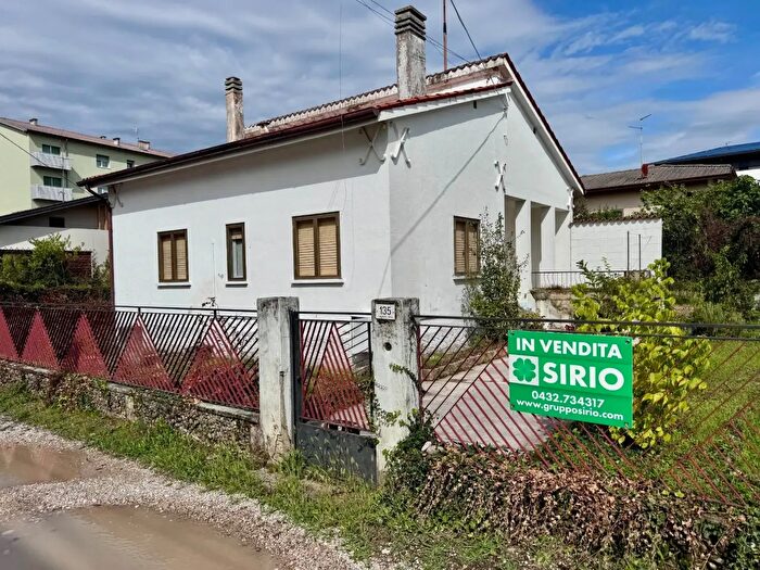 Casa trilocale in vendita in Via Monte Nero, Cividale Del Friuli