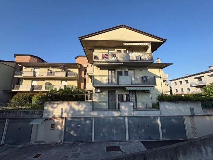 Appartamento bilocale in affitto in Via Aldo Moro, Lallio