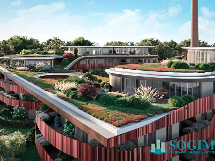 Appartamento quadrilocale in vendita in Viale Cesare Battisti, Monza